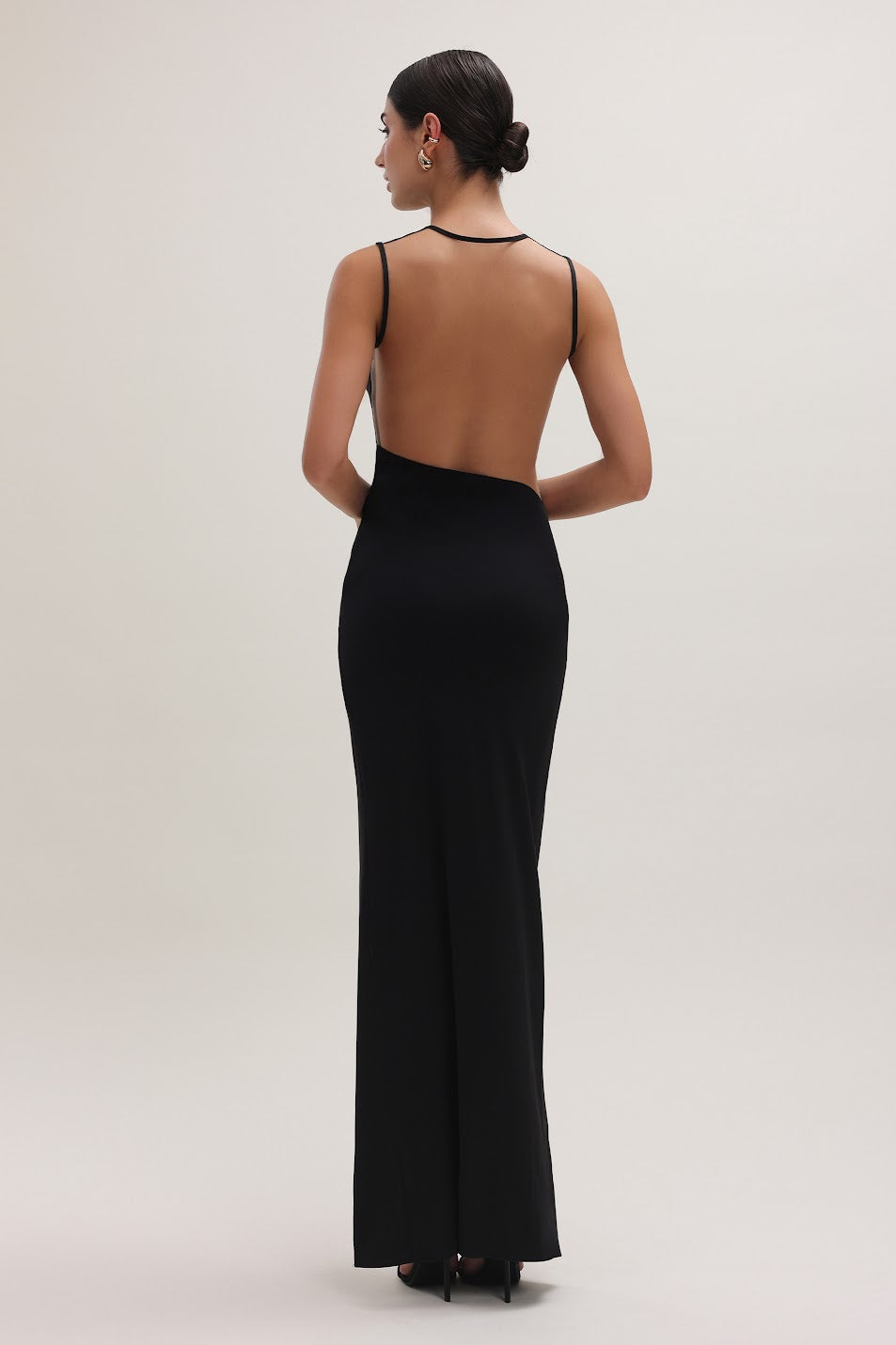 Rochie lungă Cut-Out Neagră