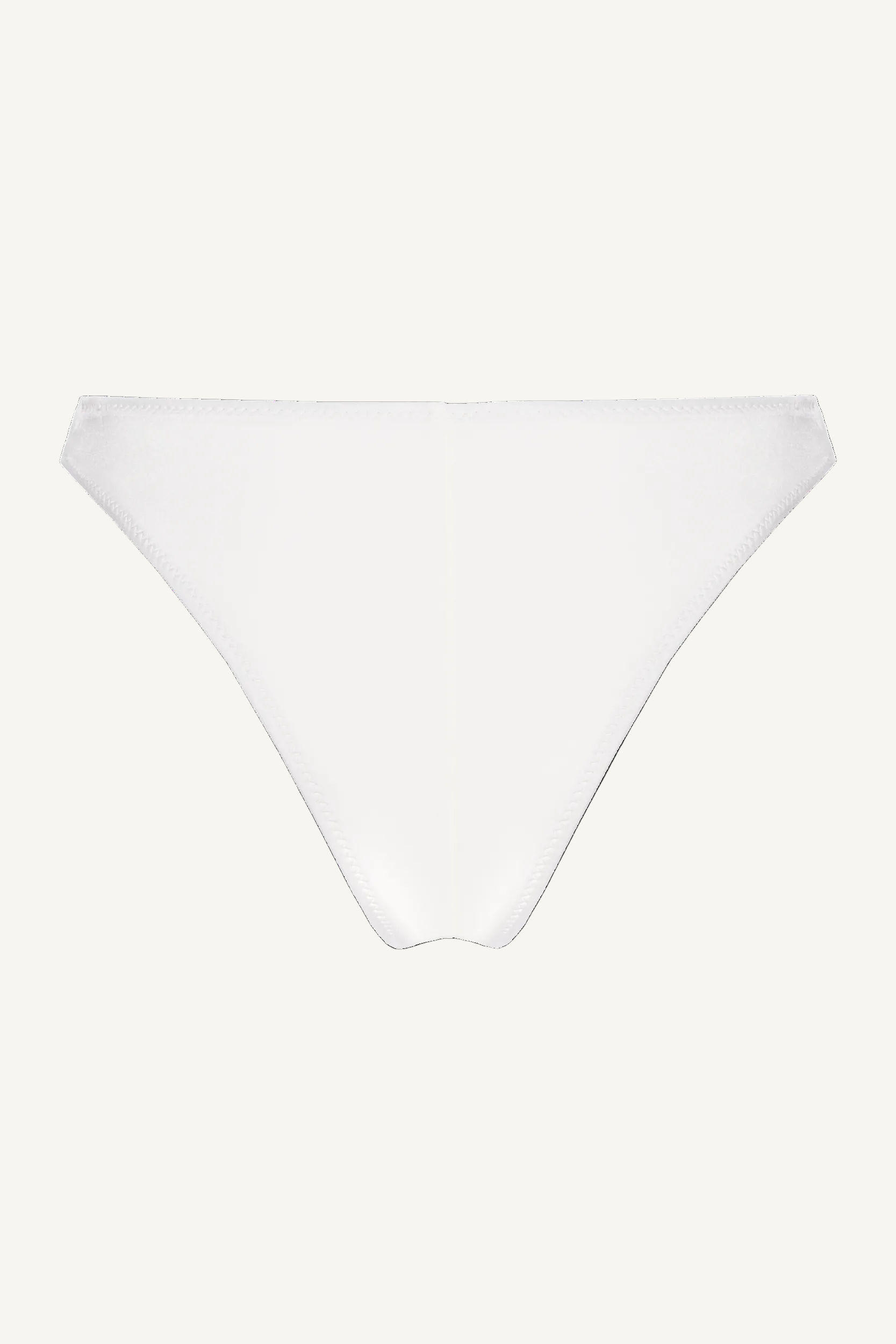 Ivy Pearl V-Cut Brazilian Bottom