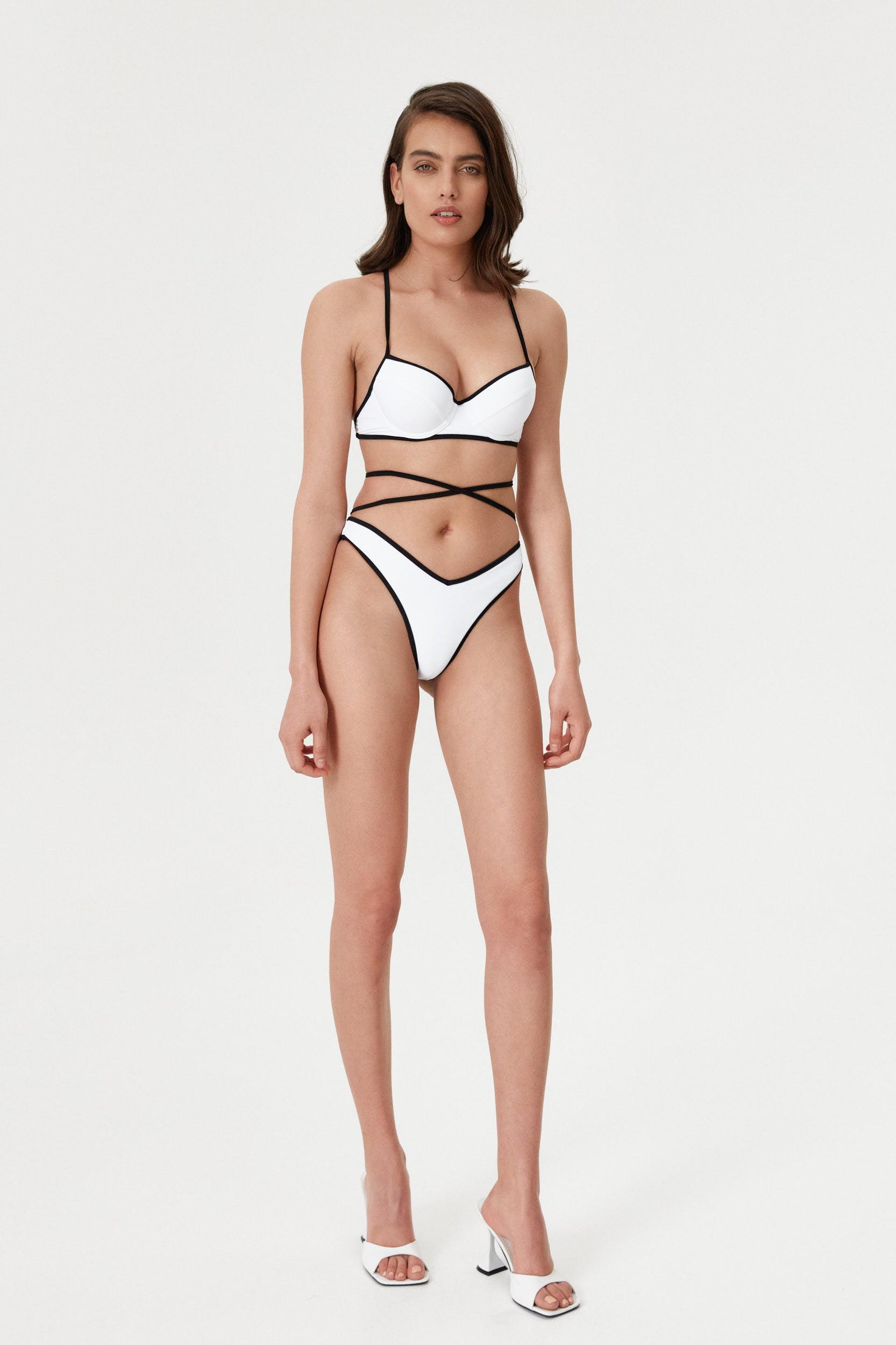 White Two-Tone V-Cut Bottom